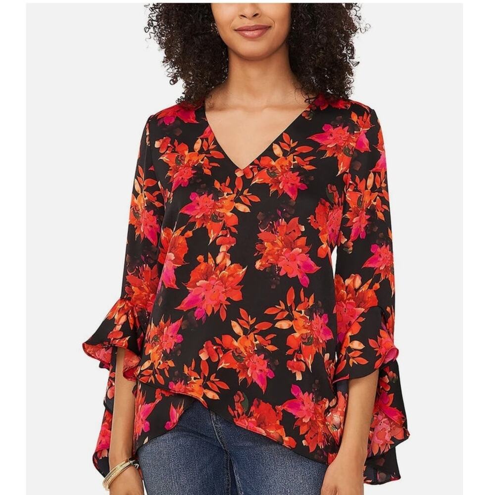 NWOT Vince Camuto Satin Floral Print Blouse Sz Medium